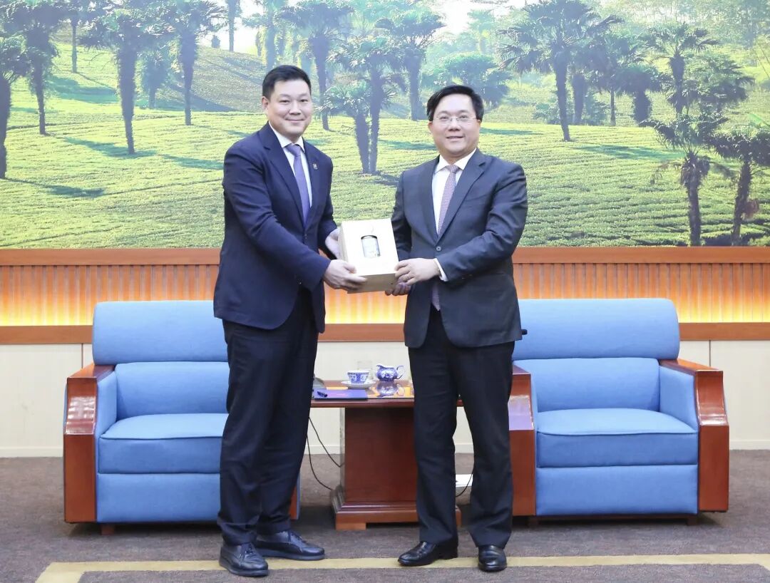 1763951913446511Z3Zr.jpg 1763951913446511Z3Zr.jpg